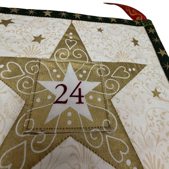 Christmas Advent Calendar 20" Quilt with Pockets Holiday Decor - Picture 5 of 14